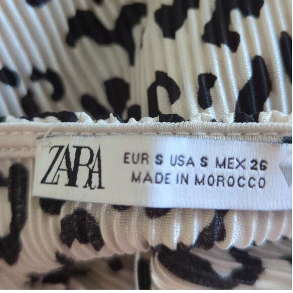 Zara Cream & Black Leopard Printed Cropped Blouse Womens S Mob Wife Y2K - Picture 8 of 8